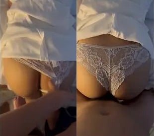 O professor encantador satisfaz a paixão do sexo